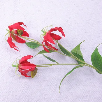 3 Glave Plamen Lily dolge veje, Umetno cvetje doma dekor Stranka Poročno Dekoracijo flores artificiales valentinovo, darila