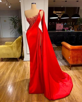 Elegantno Eno Ramo Rdeča Prom Obleke Biseri Beaded Seksi Strani Split Dolge Večerne Plus Velikost Sirena Obleko Pageant