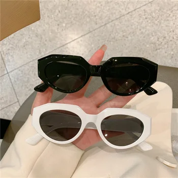 Kvadratni ženska sončna Očala 2021 Novi Retro Moda Design Odtenki sončna Očala Leopard Črno Belo Pisane Letnik UV400 Očala