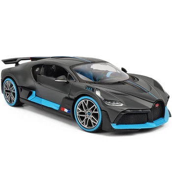 Maisto 1:24 Bugatti Divo Chiron Superšportnega Zlitine Avto Diecasts & Igrača Vozil Avto Model Miniature Obsegu Model Avtomobila, Igrače Za Otroke