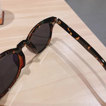 TAKO&EI Retro Kvadratnih sončna Očala Ženske Modni Kovice Dekoracijo Jelly Barvo Očal Odtenki UV400 Moški Trendi sončna Očala